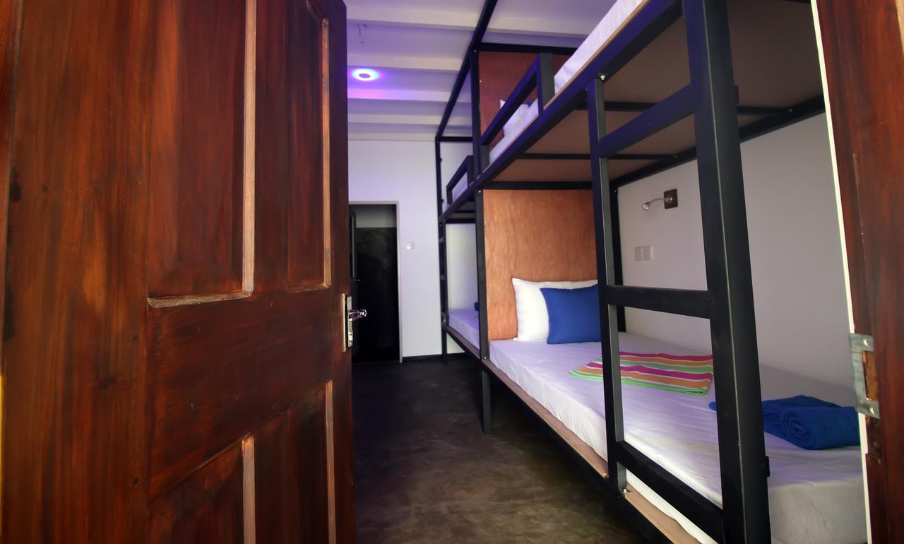 Backpack Beach Hostel & Reggae Bar Bussa 外观 照片