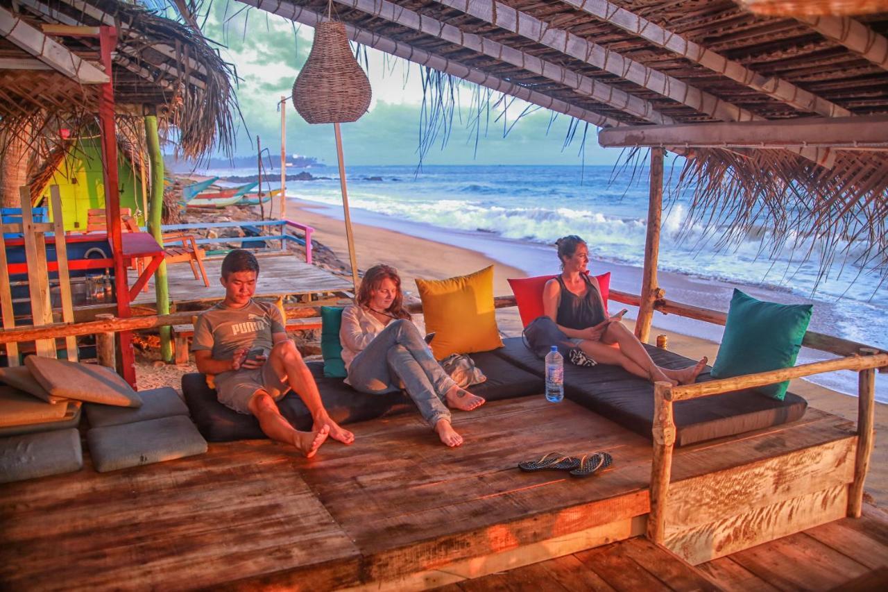 Backpack Beach Hostel & Reggae Bar Bussa 外观 照片