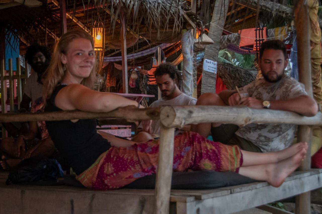 Backpack Beach Hostel & Reggae Bar Bussa 外观 照片